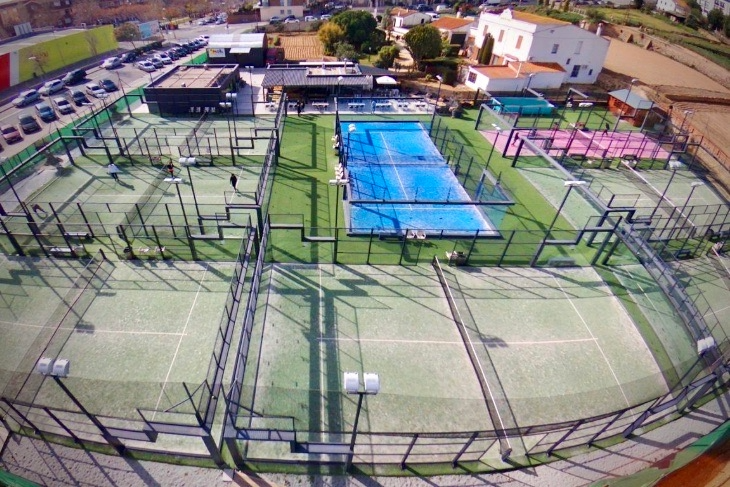 Padel Players training at Ocata Padel Club in El Masnou during a Bee-Padel intensive boot camp near Barcelona, Spain.
